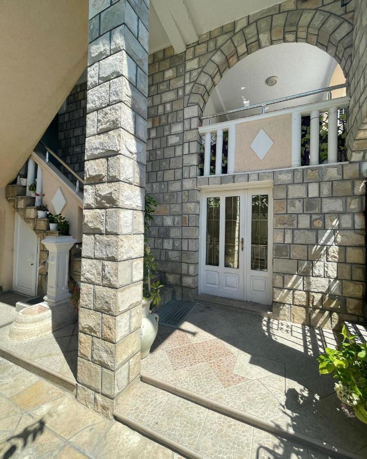 Apartments Moracanin Sutomore Zewnętrze zdjęcie